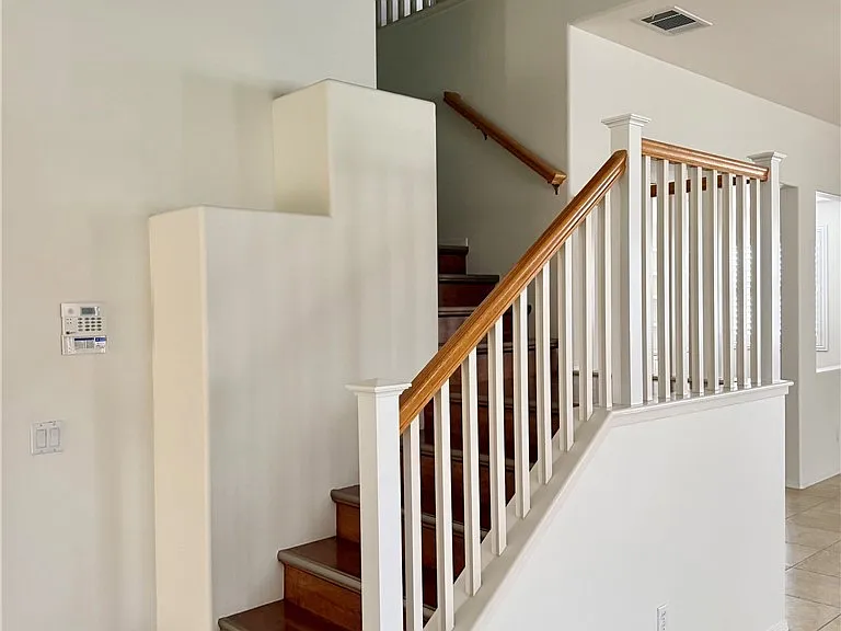 8336 Barnwood Ln — Photo 4