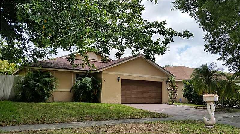 1st image of 9931 SW 12th St