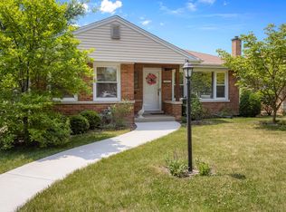 2408 S 2nd Ave, Riverside, IL 60546