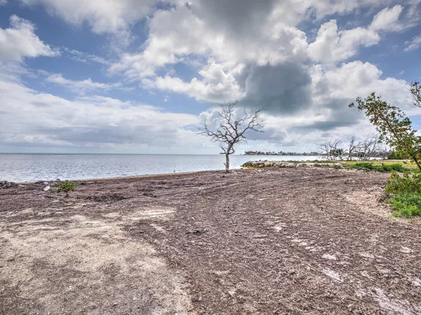 110 Sunrise Dr, Marathon, FL 33050