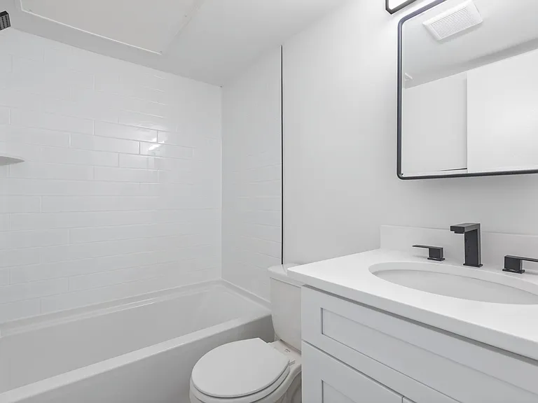 The Gallery Apartments — Photo 10