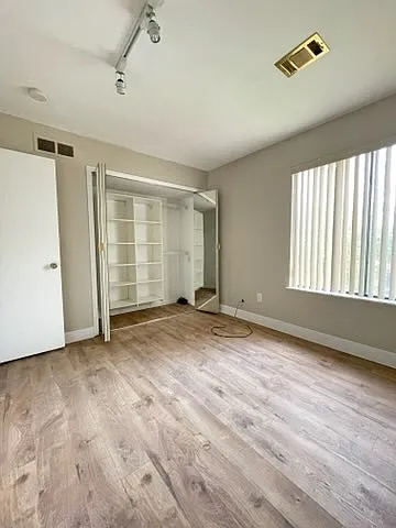 23777 Village House Dr S — Photo 7