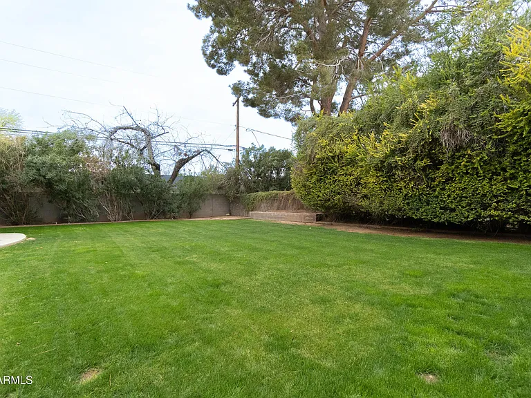 4451 E Earll Dr — Photo 4