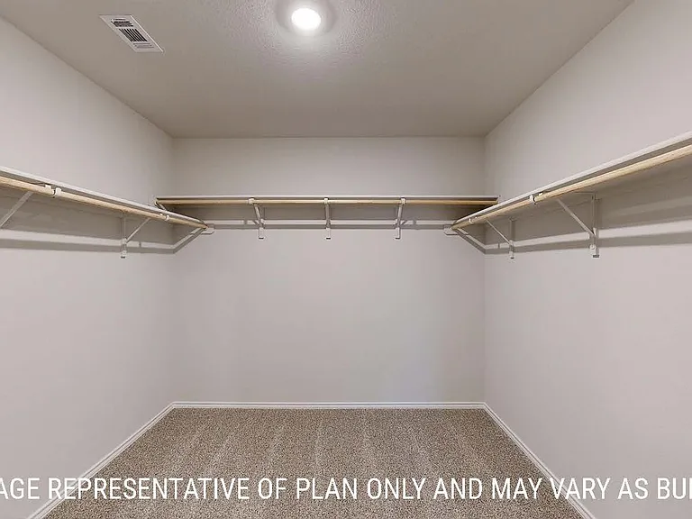 1240 Hickory Ln — Photo 10