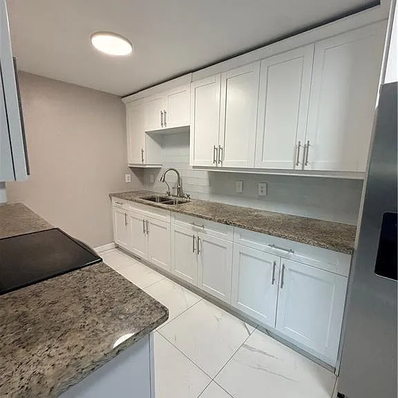 18572 Sarasota Rd — Photo 4