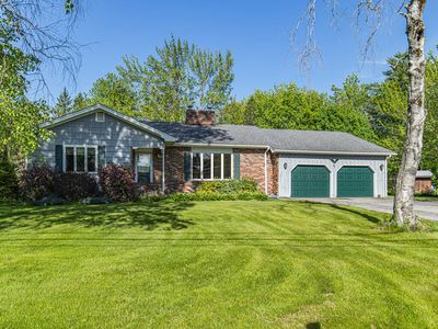 30 Saratoga Avenue, Bangor, ME, 04401