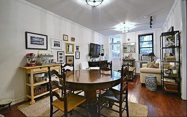 Rented by Compass | media 11