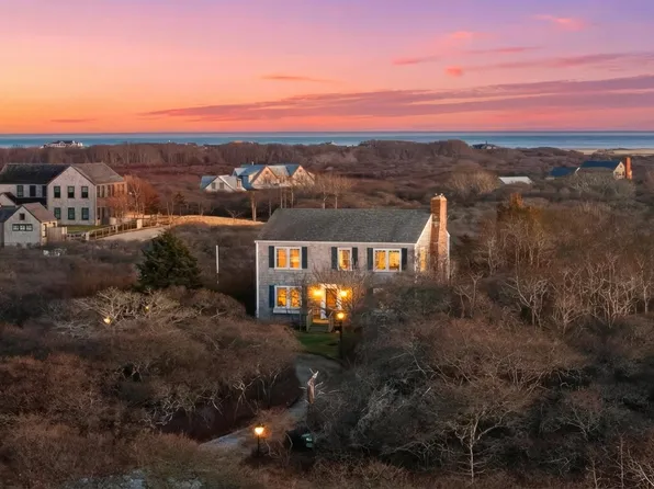 31 Flintlock Rd, Nantucket, MA 02554