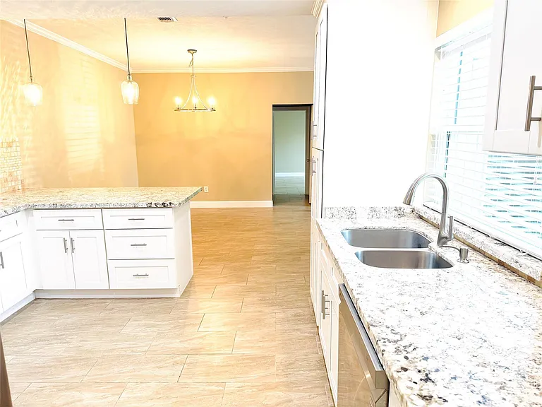 15193 Kimberley Ct #47 — Photo 9