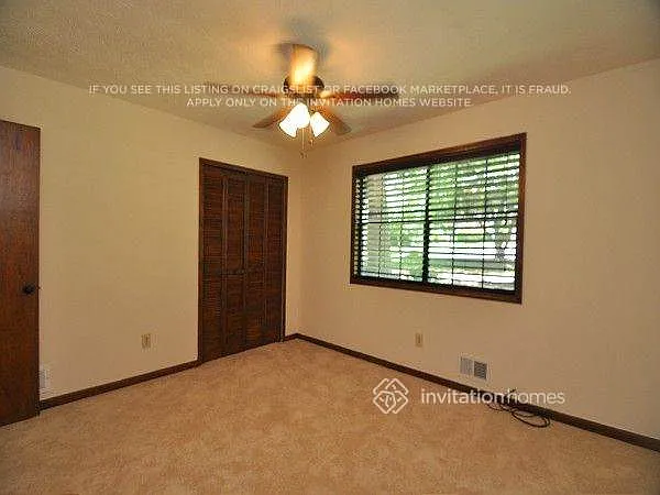 Building Photo - 3336 Alcazar Dr SW