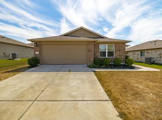115 Leon River Loop, Hutto, TX 78634