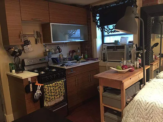 Rented by Nooklyn NYC LLC | media 22