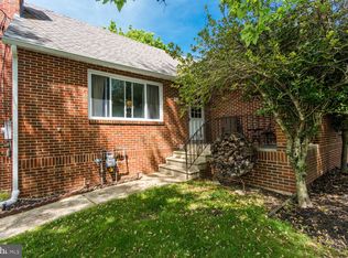 306 W Weymouth Rd, Vineland, NJ 08360