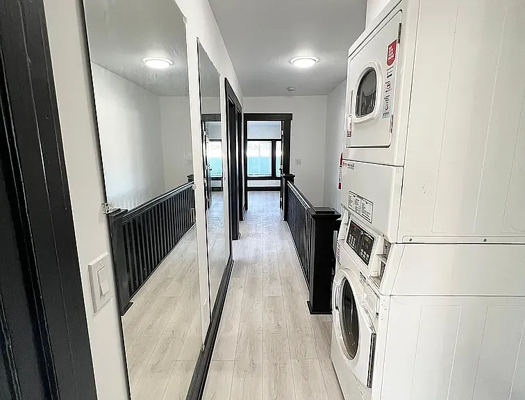 112 S Hoover St #A — Photo 12