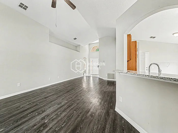 11314 Rouse Run Cir — Photo 5
