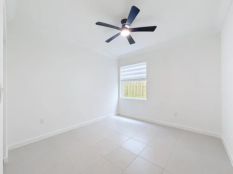 18849 SW 315th St — Photo 22