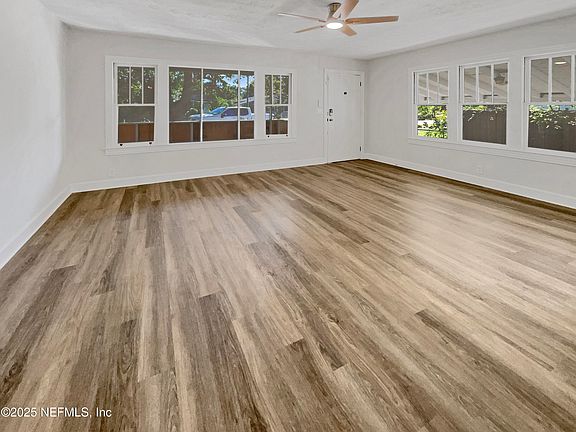 3rd image of 4145 HUNT Street