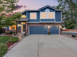 3215 White Oak Ln, Highlands Ranch, CO 80129