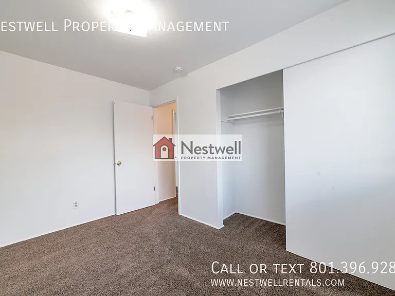 1881 W Lake Park Dr #3 — Photo 24