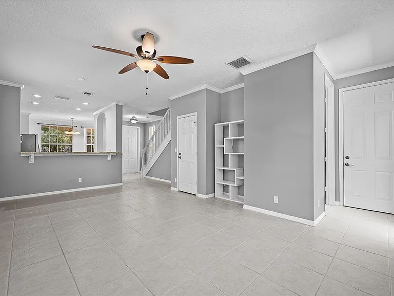 455 Pumpkin Dr — Photo 10