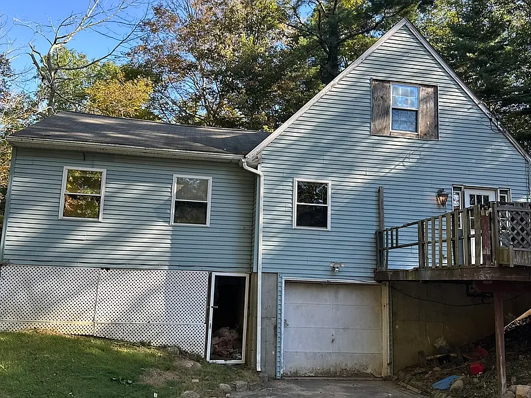 148 Wales Rd — Photo 4