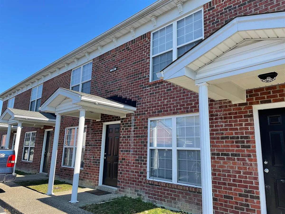 Building Photo - 185 Westwind Way #2