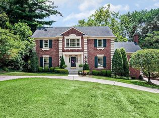 1123 Red Fox Rd, Louisville, KY 40205