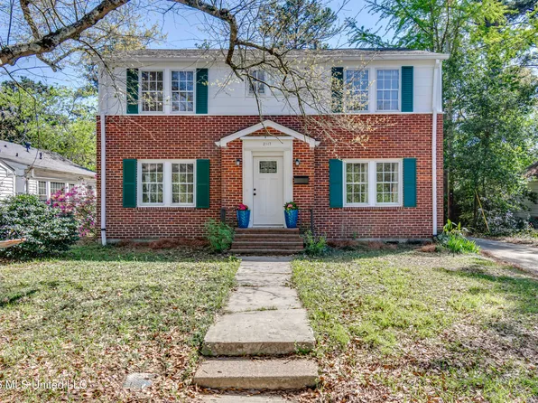 2117 Riverside Dr, Jackson, MS 39202