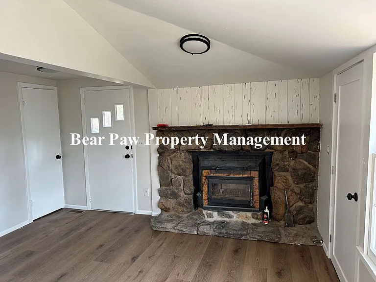 27586 Mountain Park Rd — Photo 5