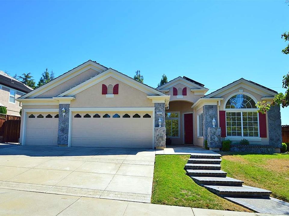 1st image of 953 Chaucer Way