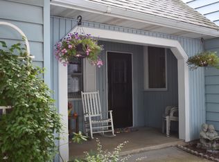 521 Howard St, Lowell, MI 49331