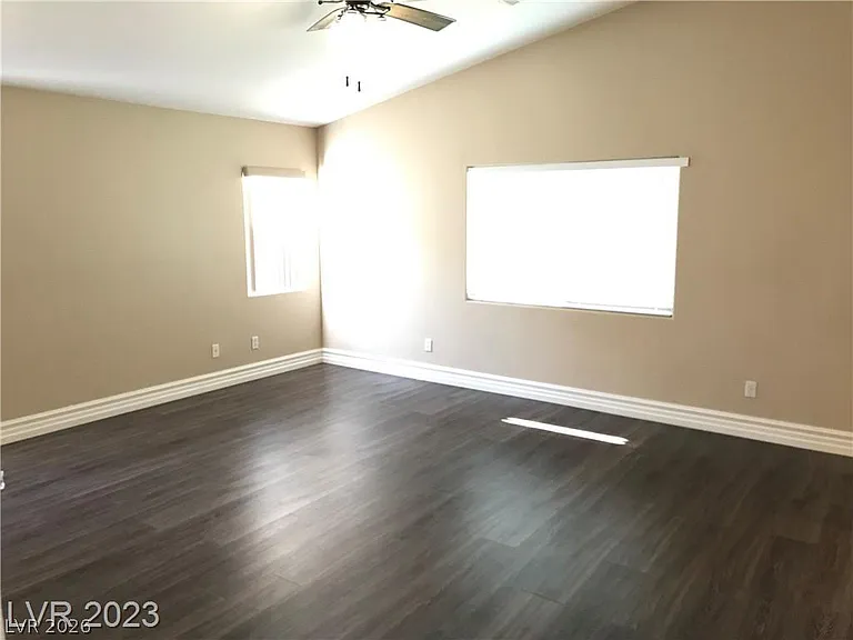 9746 Kampsville Ave — Photo 19