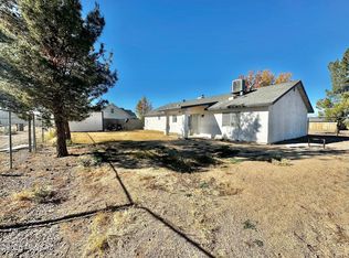 1402 Bobcat Ln, Willcox, AZ 85643