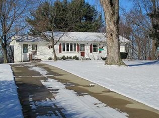 7306 Orchard Dr, Fairview, PA 16415