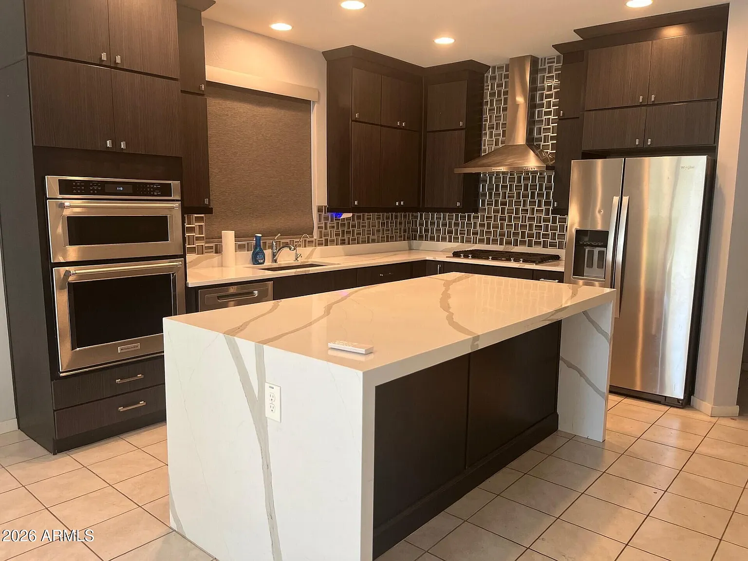 3 bed, 2.5 bath, 2179 sqft, $3,450 — Photo 2