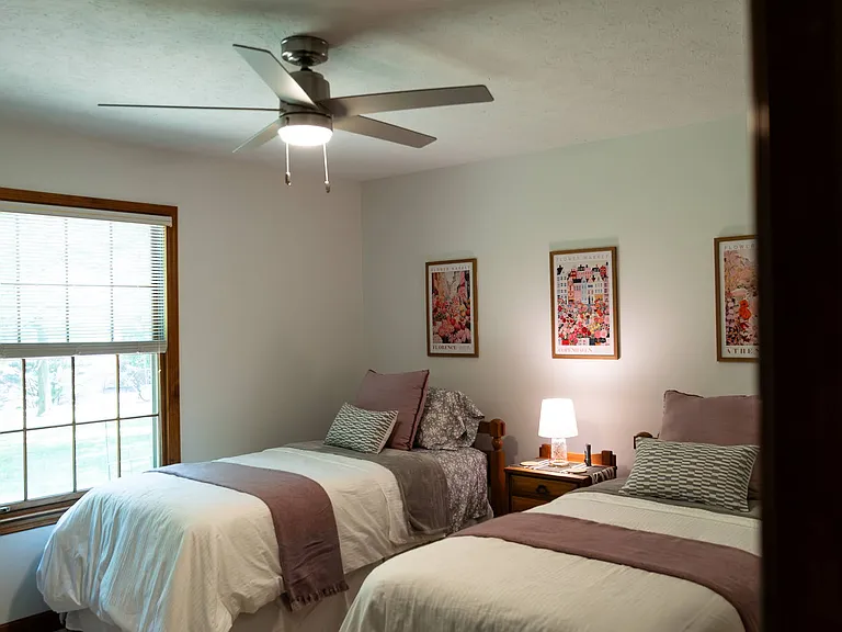 7911 Micah Dr — Photo 14