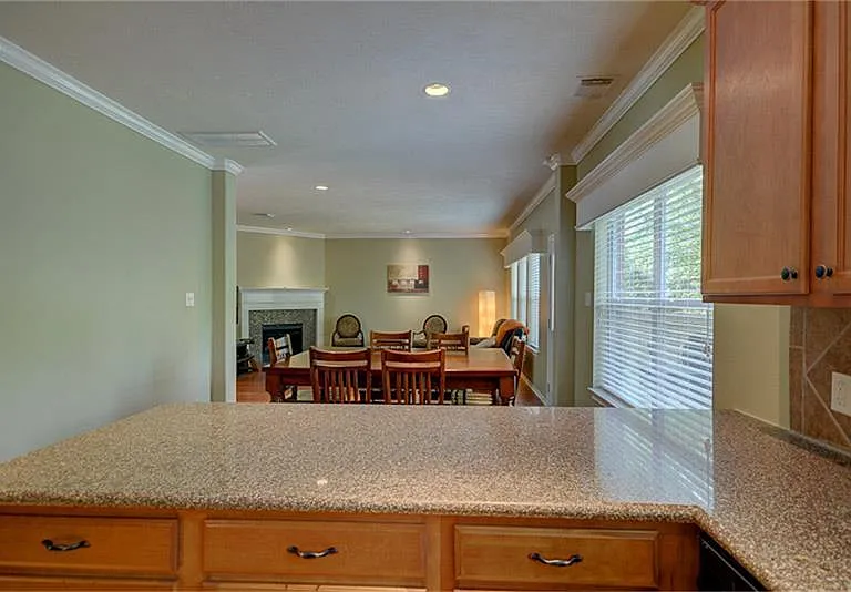 174 E Spindle Tree Cir — Photo 15