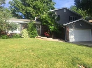 3039 S Akron Ct, Denver, CO 80231