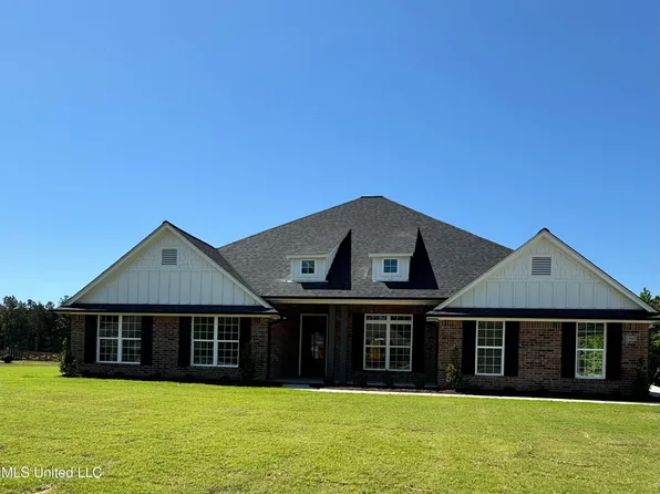 13029 Pebble Ridge Dr, Byhalia, MS 38611