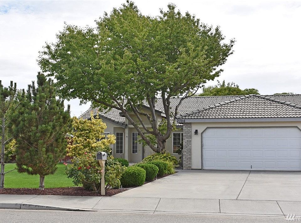 1st image of 2706 Timberline Dr