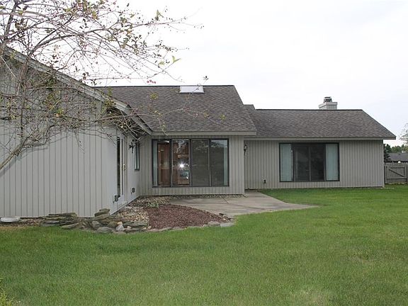 2nd image of 33025 Hidden Hollow Ct