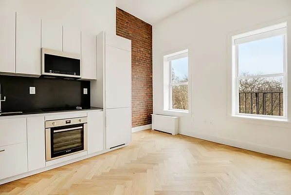 Rented by Akelius Real Estate Management | media 10