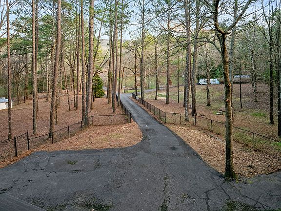 2nd image of 401 Ricetown Rd