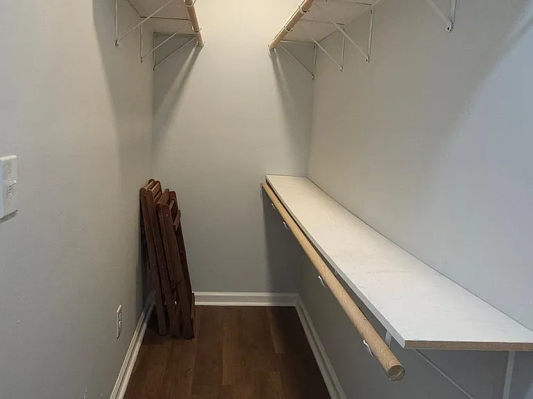 2810 Ashe St — Photo 10