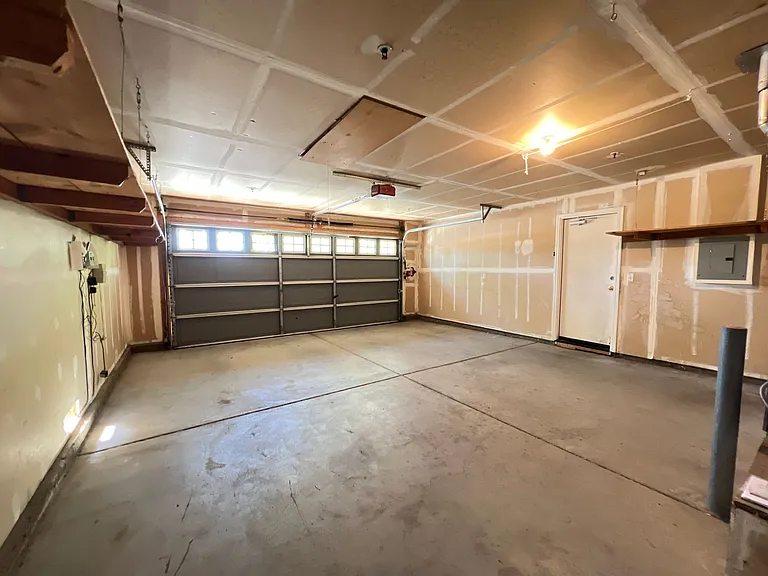 6968 Sunridge Dr — Photo 39