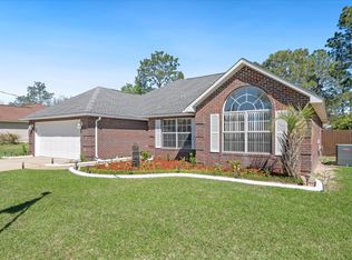 1229 Gabrielle Dr, Crestview, FL 32536