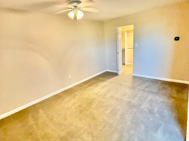 11015 Carriage Ln — Photo 8