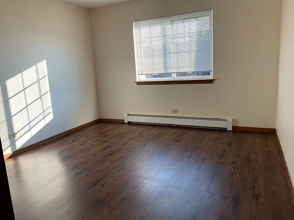 2nd image of 2304 Century Point Ln #C