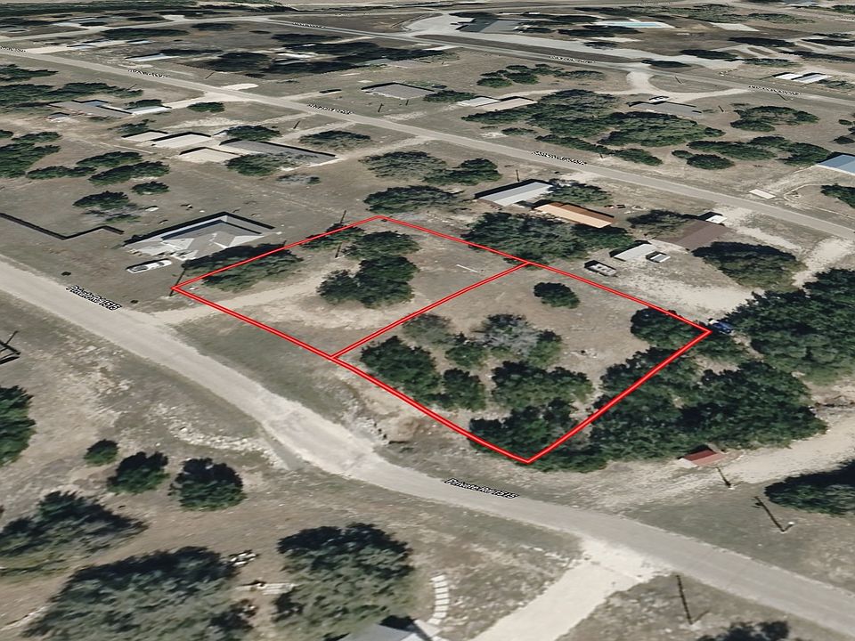 2nd image of 427 Private Road 1515