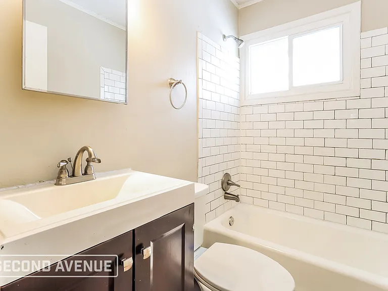 2659 Niagara St — Photo 19